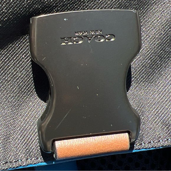 COACH Leather Laptop Backpack with Drawstring Speed-clip Closure Unisex - Picture 13 of 16